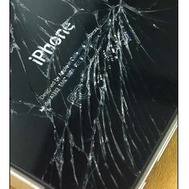 Повреждение крышки iPhone 4/4S